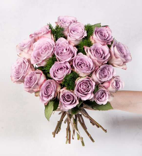 Lila Gül Naturel Buket – Pastel Romantizm